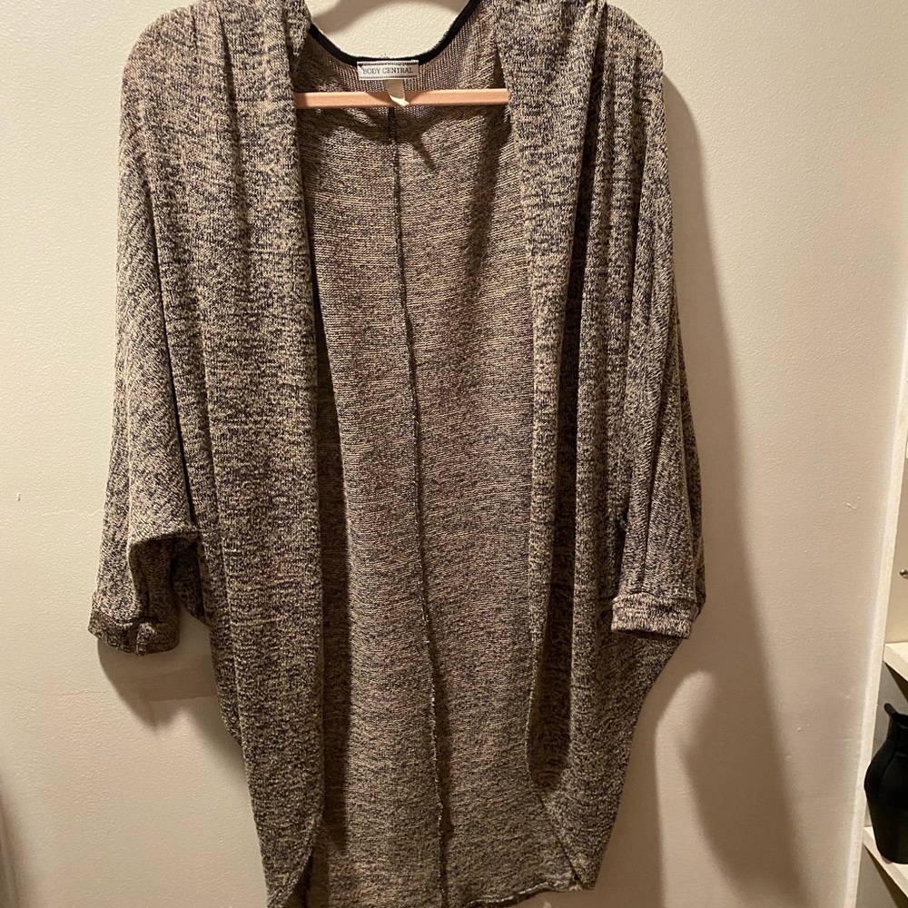 *5 for $20 Brown and gray cocoon sweater